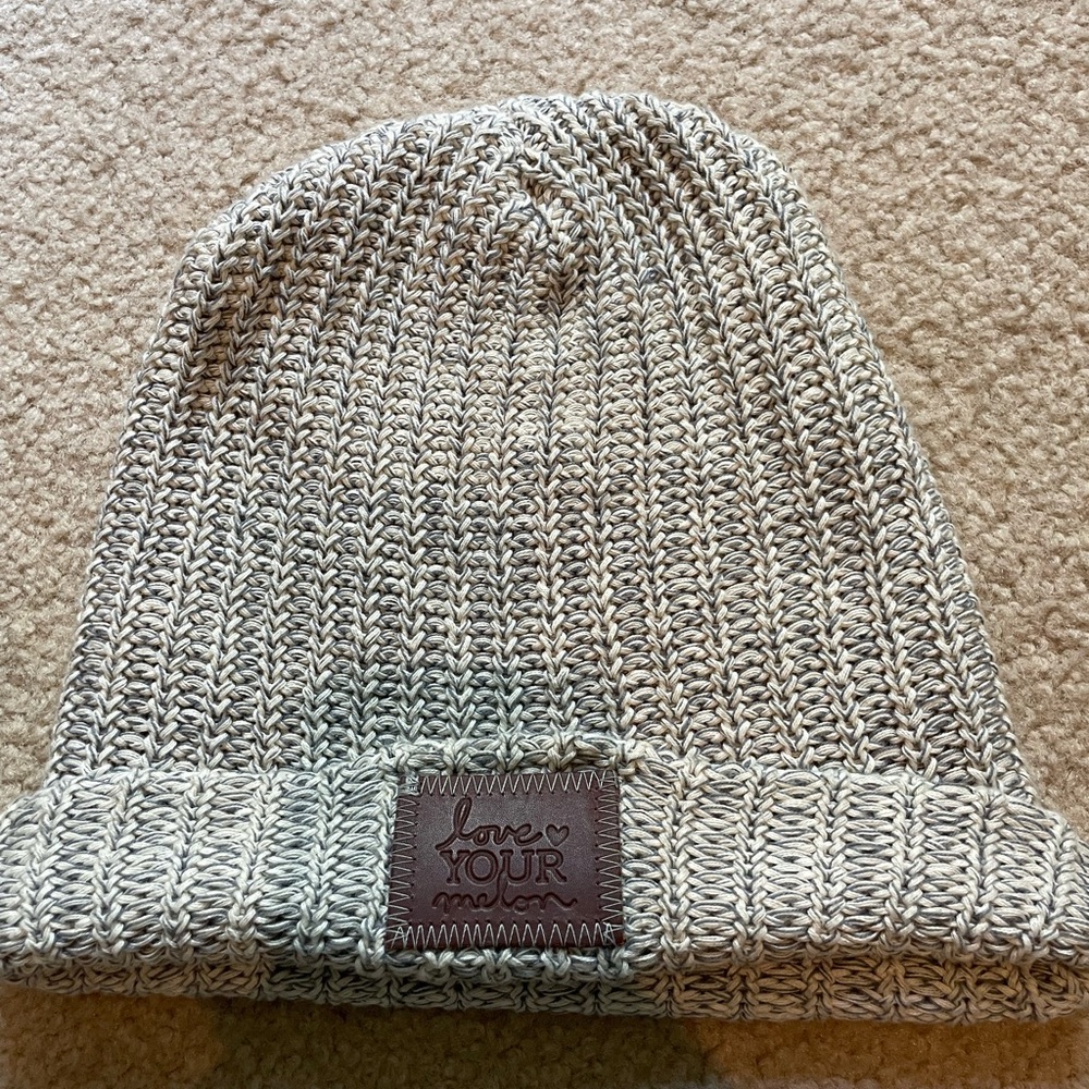 LOVE YOUR MELON HAT